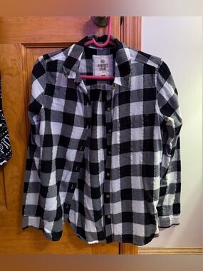 SO Black & White Buffalo Plaid Button-Down Shirt